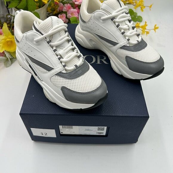 SOLD!!!!!!!      Women’s Dior, M 35 sneakers, size 39 made in Italy - Picture 2 of 10